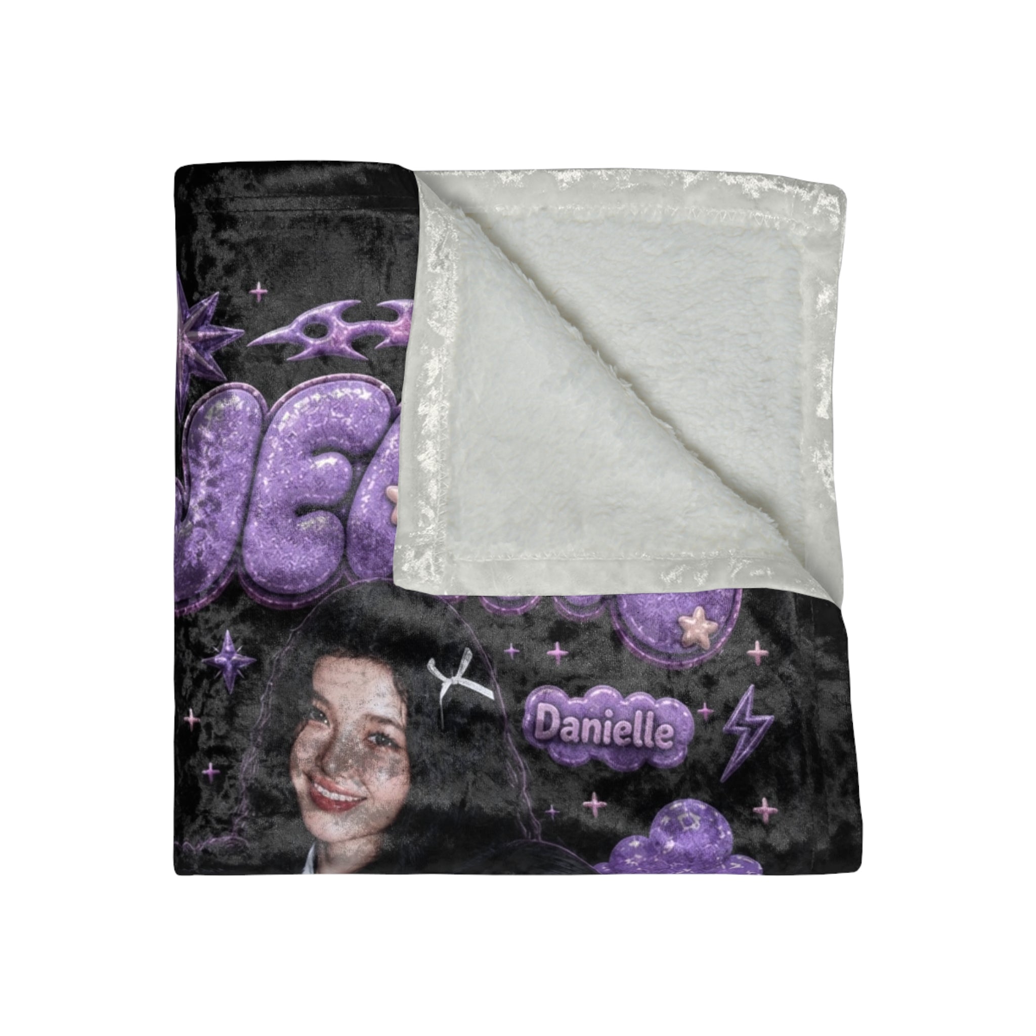 Puffstar x newjeans Velvet Blanket